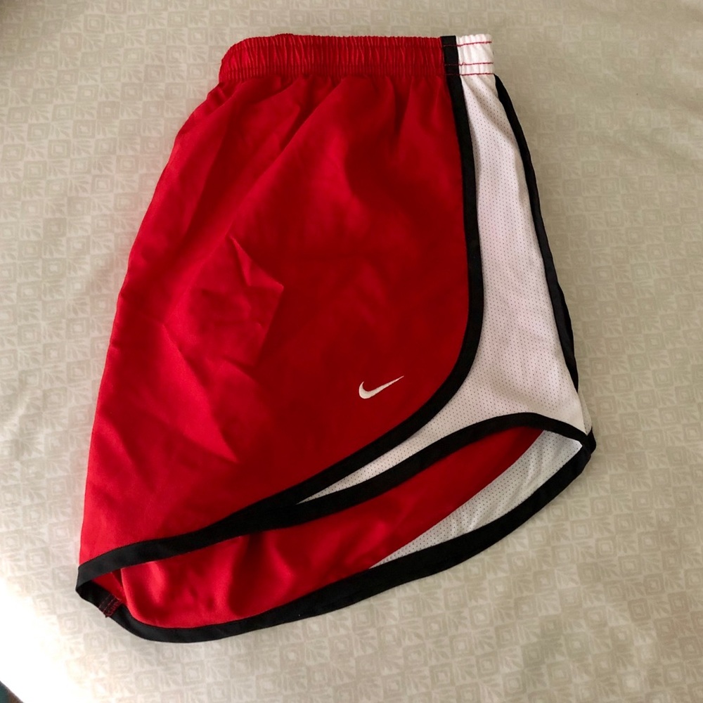 Women’s Nike Tempo Running Shorts